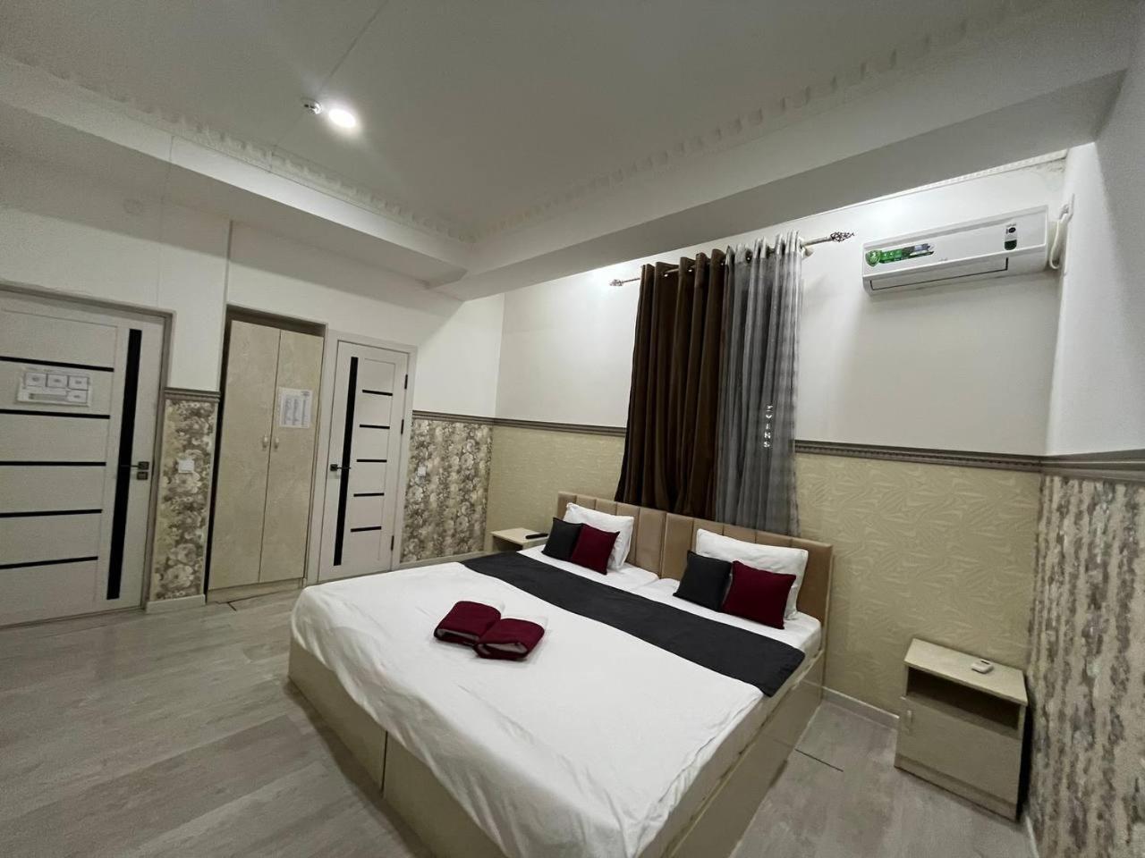 Fenix Hotel Taşkent Dış mekan fotoğraf